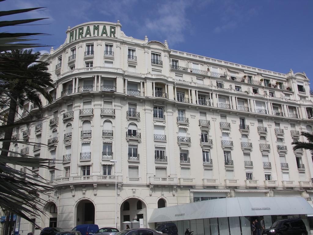 Cannes, Croisette, Palais Miramar Luaran gambar