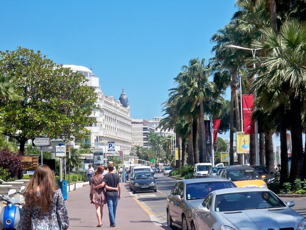 Cannes, Croisette, Palais Miramar Luaran gambar